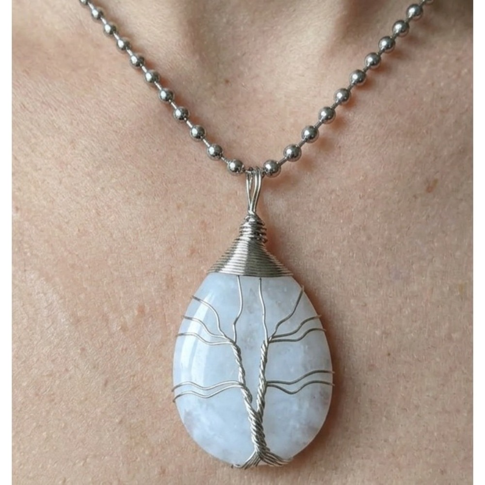 Wire-Wrapped Tree of Life Quartz Pendant Necklace – Gift Boxed – NEW